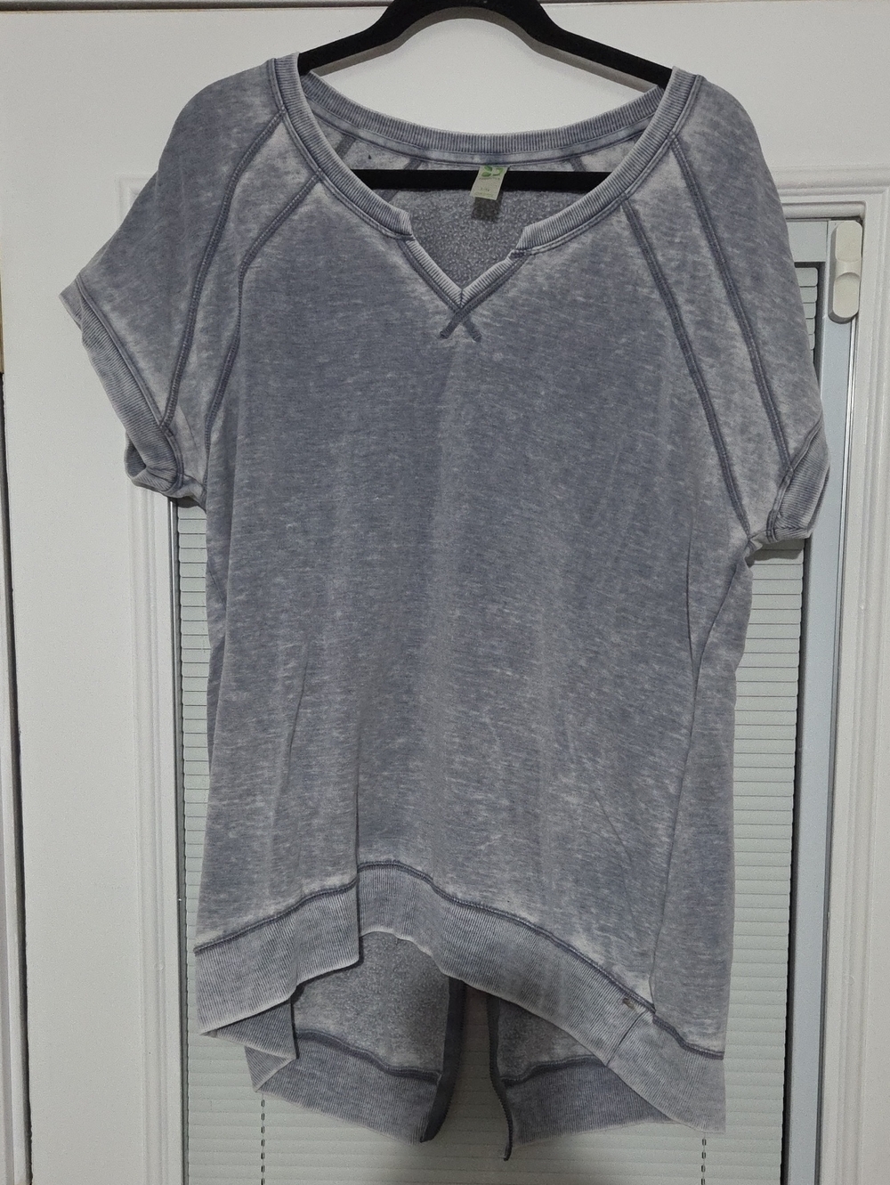GreenTea Washed Light Gray Short-Sleeve Pullover Sweatshirt
